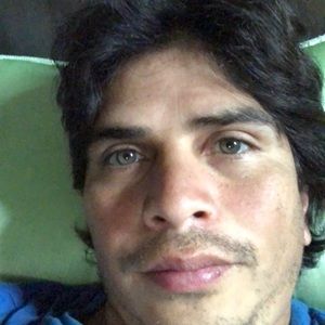 Meet your Posher, Hector ernesto